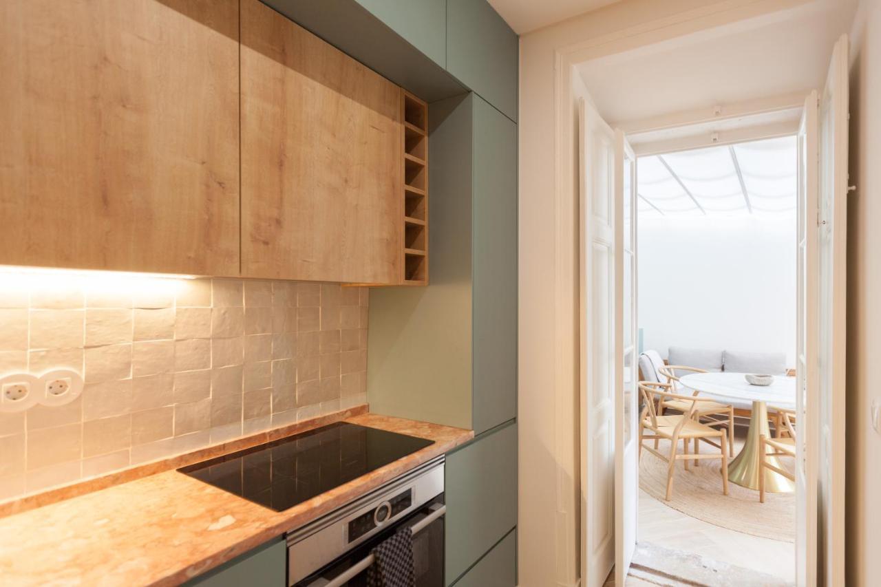 Flh Lapa Apartment With Interior Pateo ลิสบอน ภายนอก รูปภาพ